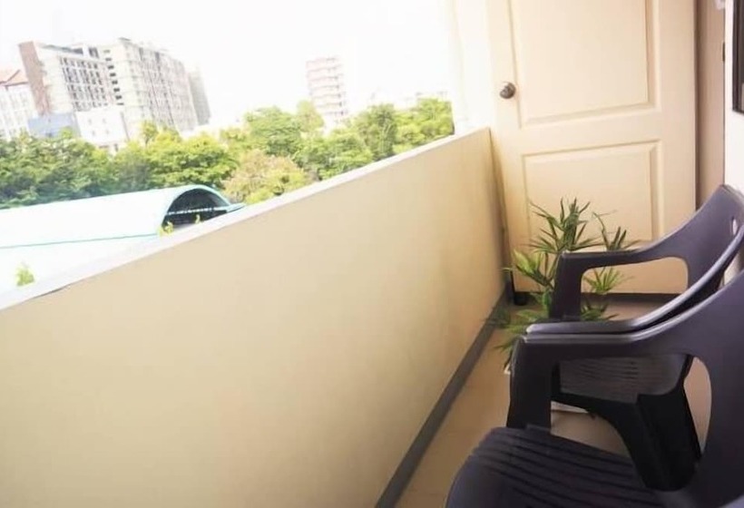 Номер Стандарт, Cm City Hostel
