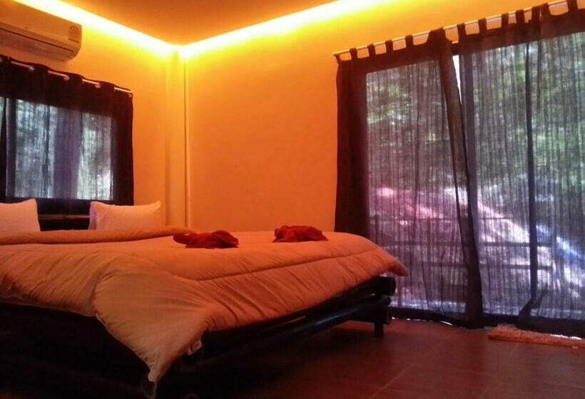 اتاق سوپریور با بالکن, Exotic Bungalows