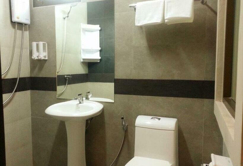 Quarto Deluxe, Purimas Resortel