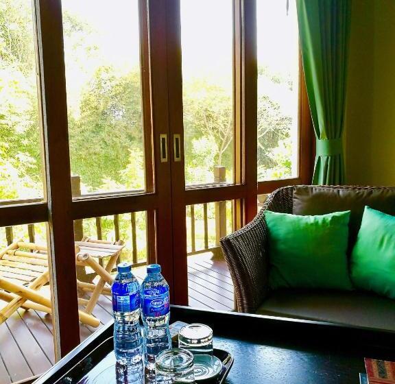 اتاق استاندارد با چشم‌انداز باغ, Villa Albizia, Chiang Mai