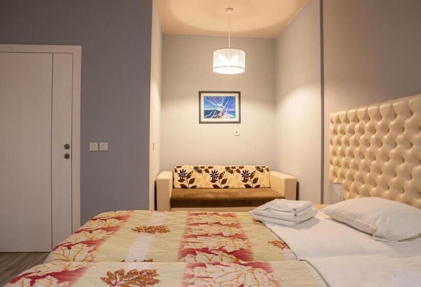 اتاق استاندارد با بالکن, Garni Hotel Lotos