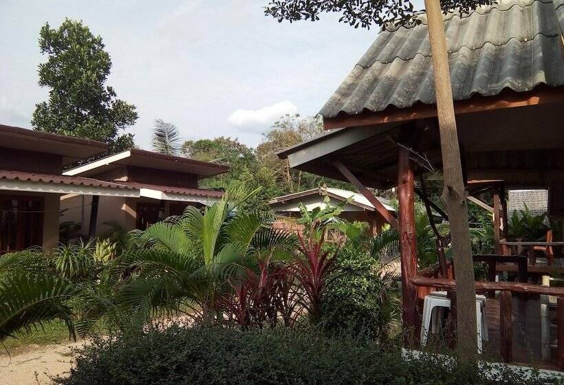 بانگلوی استاندارد, Klong Khong Garden