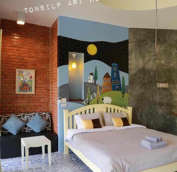 Номер Deluxe, Tonsilp Art Home
