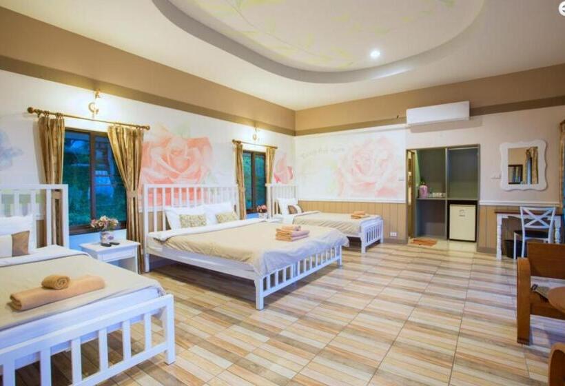 Семейное Бунгало, Tonsilp Art Home
