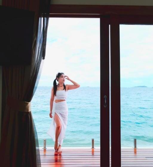 Семейный Номер Вид на Море, Samed Seaside Resort