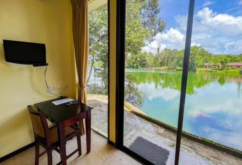 Номер Deluxe, Waterjade Resort