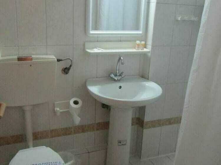 Номер Стандарт Трехместный, Lito