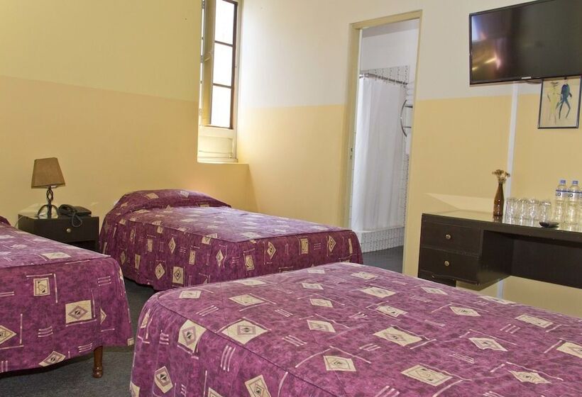 חדר סטנדרט לשלושה, Las Mercedes Hostal Residencial