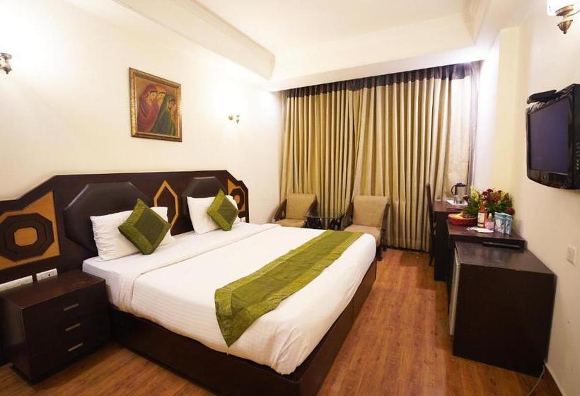 اتاق لوکس, Airport Hotel Grand, New Delhi