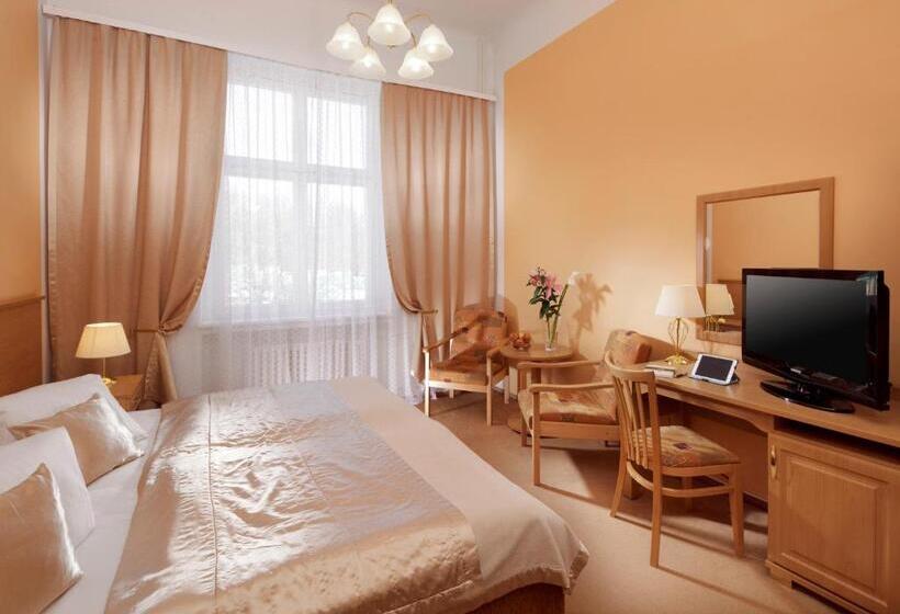 Номер Комфорт, Savoy Spa & Kur