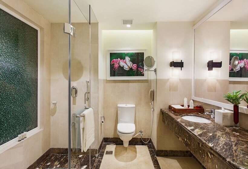 Номер Superior Вид на Реку, Taj Corbett Resort And Spa Uttarakhand