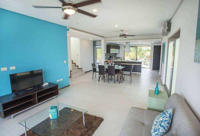 Apartamento Ático 2 Quartos, Acacia Condos