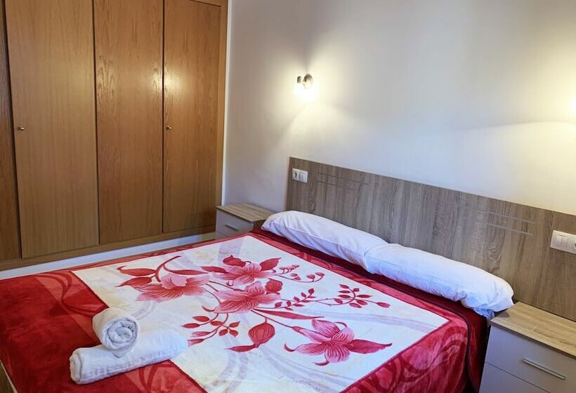آپارتمان 2 خوابه, Apartamentos Pantebre 3000