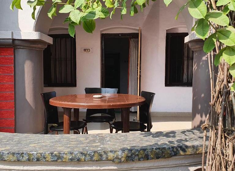 اتاق استاندارد, Gandhara