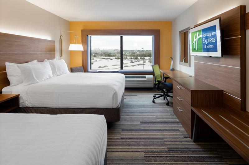 身障者適用スタンダードルーム, Holiday Inn Express East Peoria   Riverfront, An Ihg