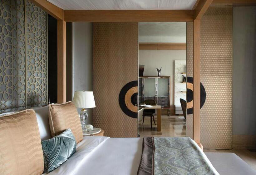 Королевский Люкс, Jumeirah Al Naseem Dubai