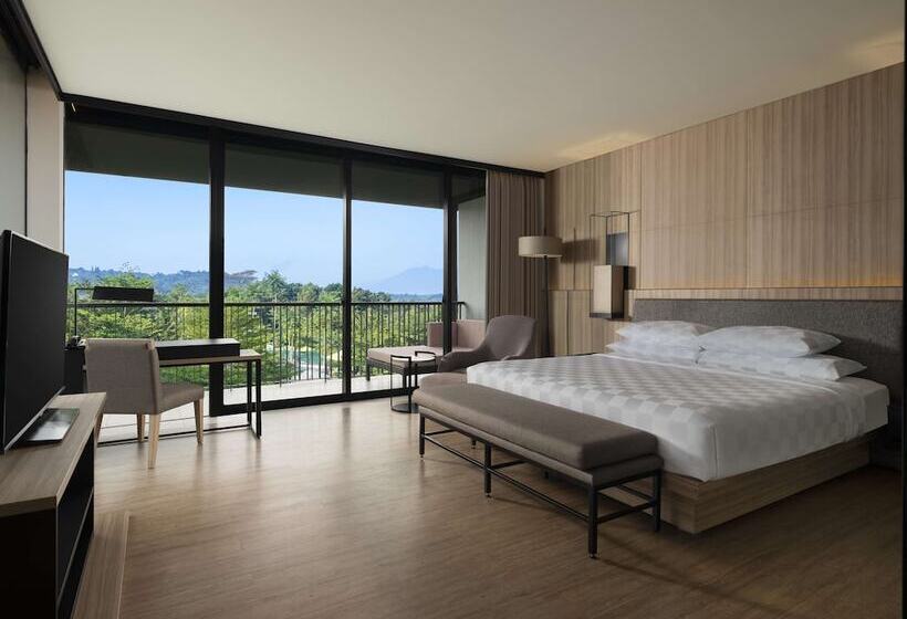 Студио Executive, Royal Tulip Gunung Geulis Resort And Golf