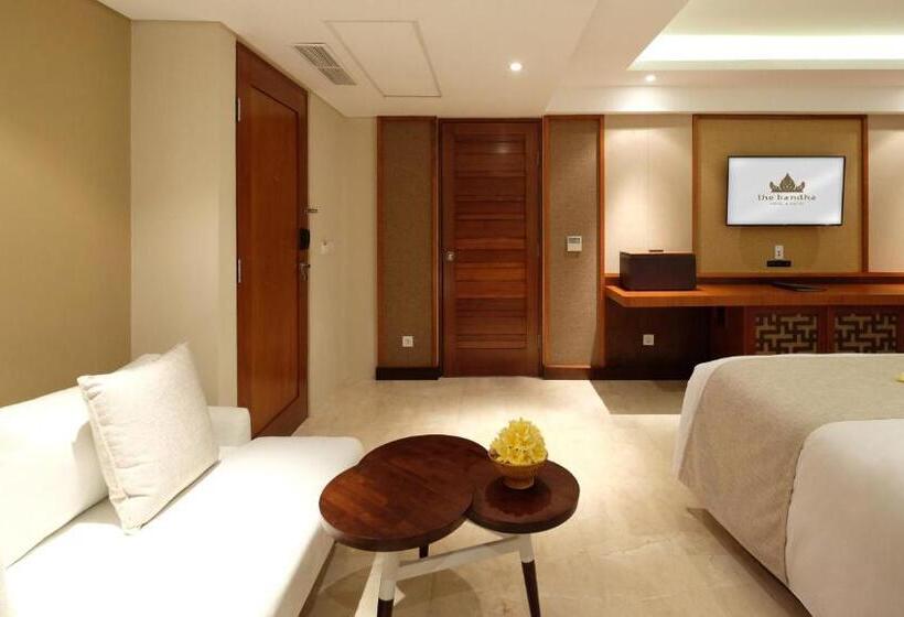 Quarto Triplo Deluxe, The Bandha Hotel & Suites