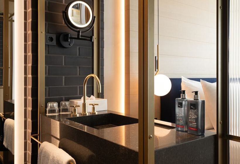 Номер Стандарт, Ruby Emma Hotel Amsterdam