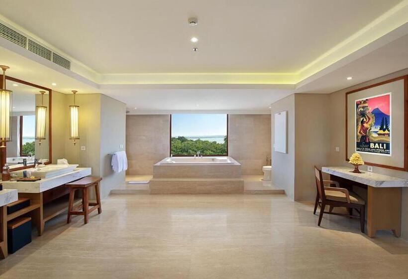 Королевский Люкс, The Bandha Hotel & Suites