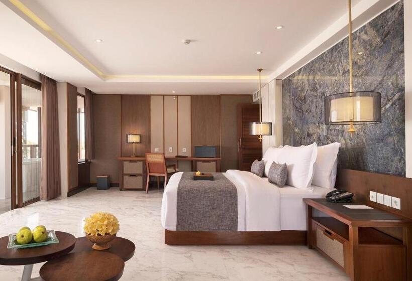 جناح مطلّ علي البحر مزود بجاكوزى, The Bandha Hotel & Suites