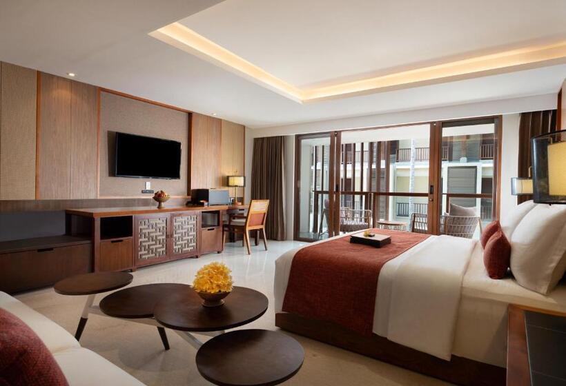 Полулюкс Одноместный с Террасой, The Bandha Hotel & Suites