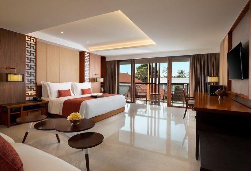 سوئیت جونیور با تراس, The Bandha Hotel & Suites