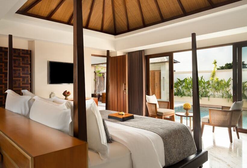 Королевский Люкс, The Bandha Hotel & Suites
