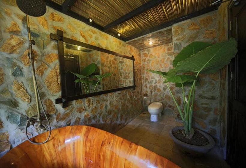 اتاق لوکس با چشم‌انداز, Mai Chau Ecolodge