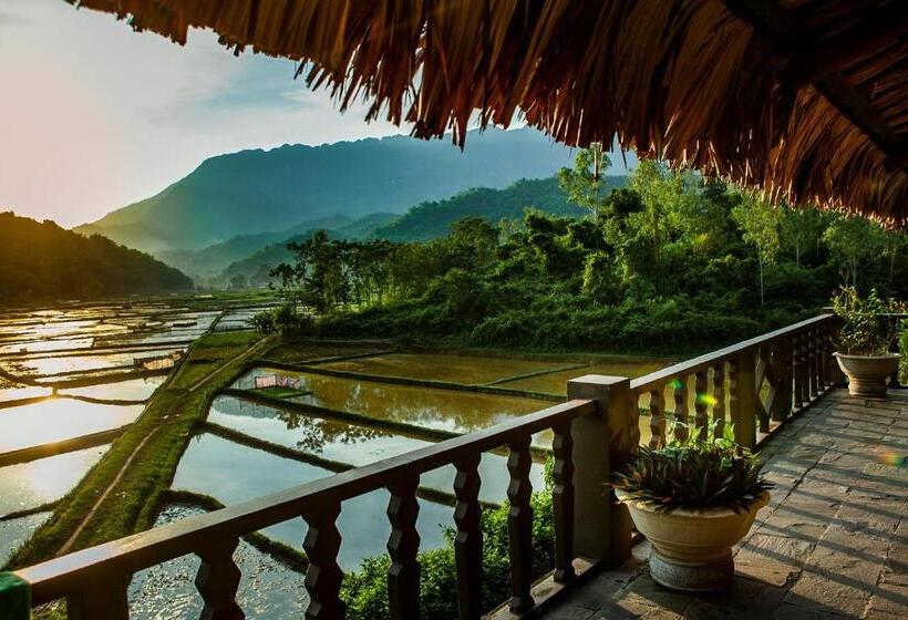 سوئیت با چشم‌انداز, Mai Chau Ecolodge