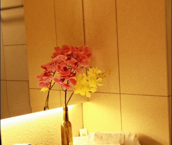 Номер Стандарт, U Hotel Penang