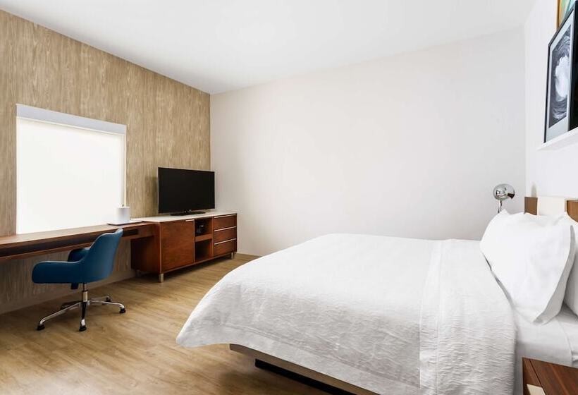 标准间带双人床, Hampton Inn & Suites Santa Monica