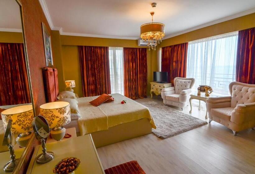 Люкс Повышенной Комфортности, Phoenicia Luxury