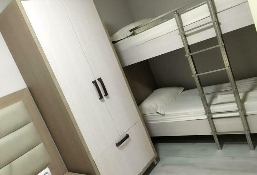 Apartamento 2 Dormitórios, Airen Hotel Velipoje