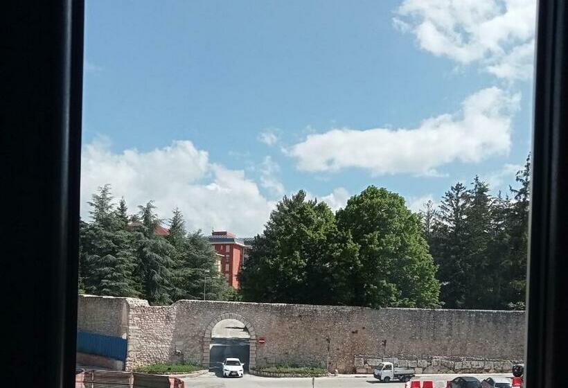 اتاق استاندارد چهار تخته, Porta Rivera Plesso Stazione