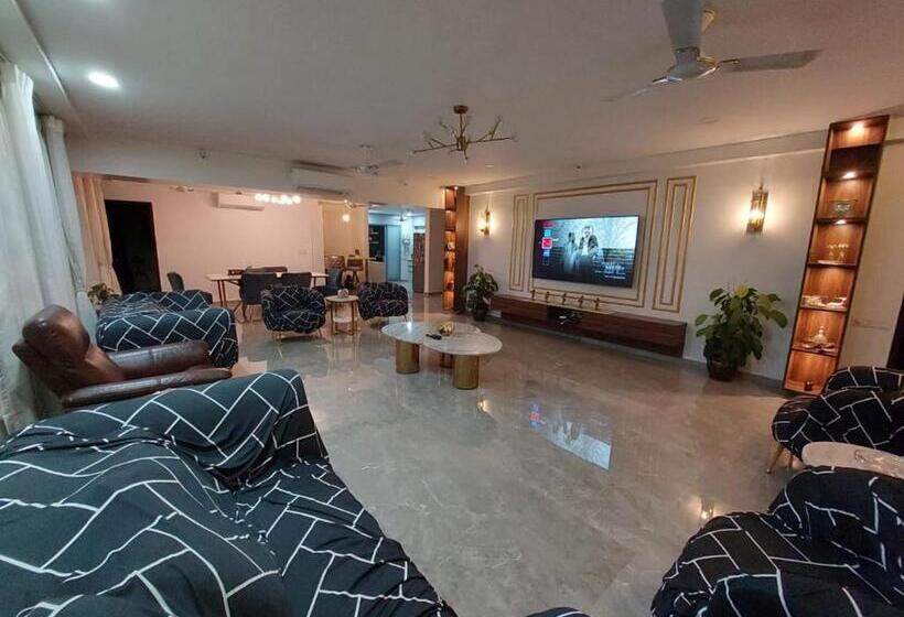 اتاق استاندارد با تخت بزرگ, Royal Nest Premium