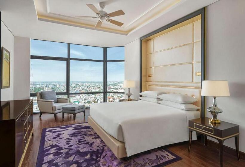 Номер Клуб Кровать Кинг, Sheraton Can Tho