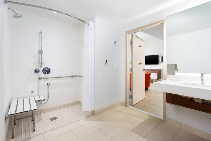 Стандартный Номер Кровать Кинг, Courtyard By Marriott Santa Monica