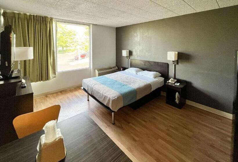 Quarto Estandar Cama King, Studio 6 Suites Clarion, Pa