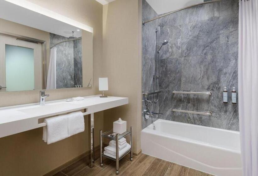 Номер Стандарт, Ac Hotel By Marriott Naples 5th Avenue