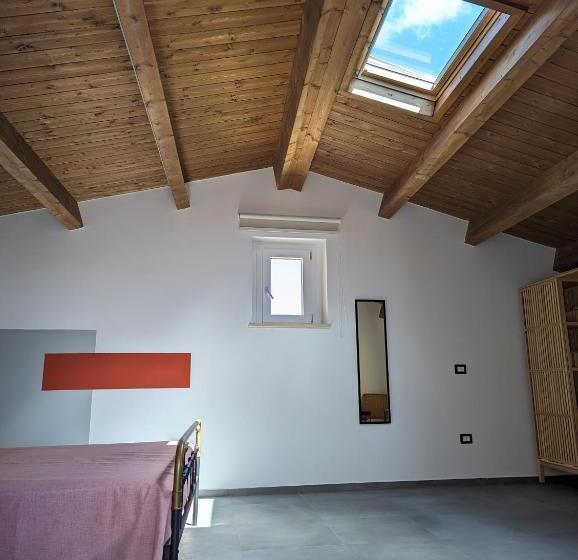 اتاق لوکس با چشم‌انداز دریا, B&b Vico Boito