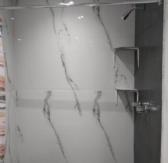 １ベッドルームアパートメント, Habitacion Sencilla Cama Ks Y Baño