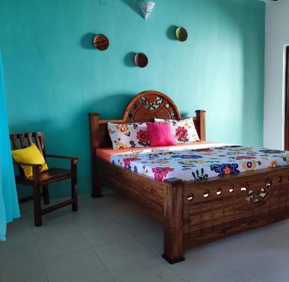 스탠다드 룸 가든 전망, Secret Place Hotel By Hello Tanzania Tours& Safaris