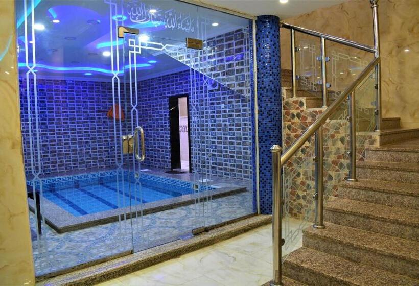 Вилла 3 Спальни с Бассейном, منتجع شاطئ العرب الرايس