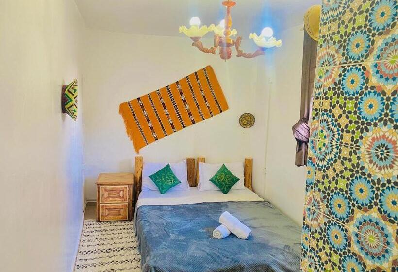 غرفة قياسية, Tizaou Guest House