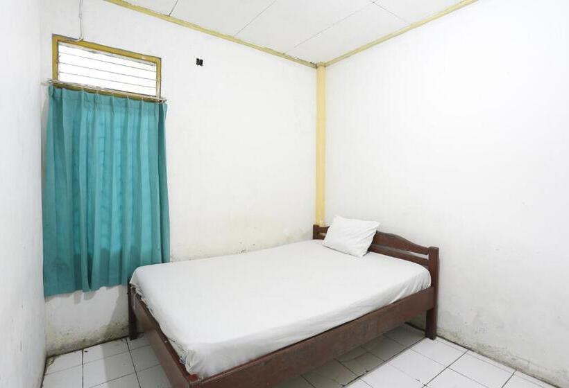 Номер Стандарт Индивидуальный, Oyo 93119 Guest House Leo Patra