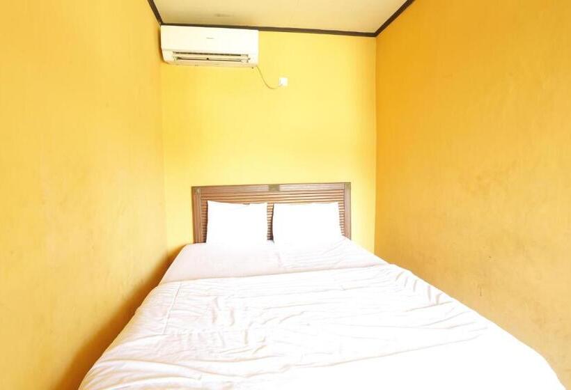 Номер Стандарт, Oyo 93119 Guest House Leo Patra