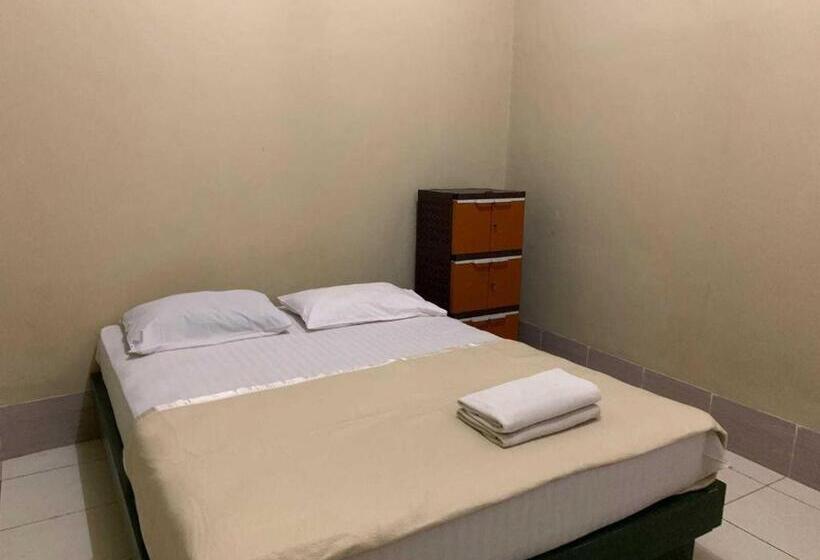 디럭스 룸, Oyo 93165 Nur Homestay Syariah