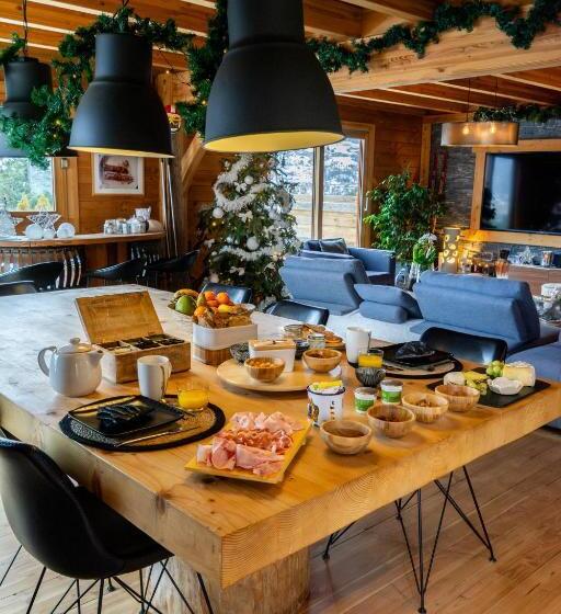 Семейный Номер Вид на Горы, Chambres Et Table D Hôtes Au Chalet Datcha