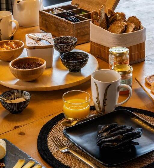 Номер Стандарт с Балконом, Chambres Et Table D Hôtes Au Chalet Datcha